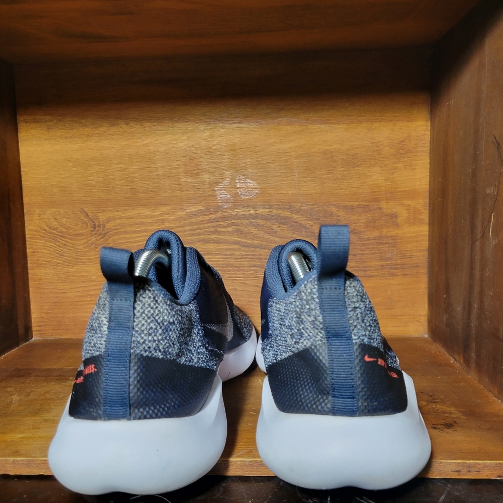 Nike Flex Experience Run Athletic Sneaker 10.5 - Picture 5 of 6